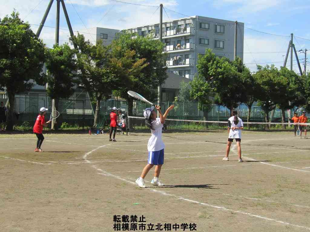 女子テニス (2).jpg